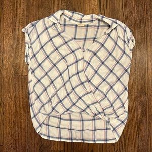 Hollister blouse, short sleeve